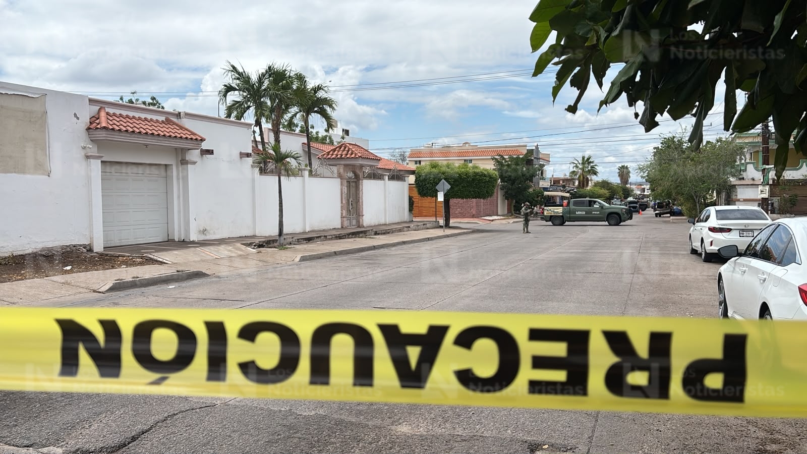 Ataque armado contra tripulantes de un vehículo en la Miguel Hidalgo de Culiacán