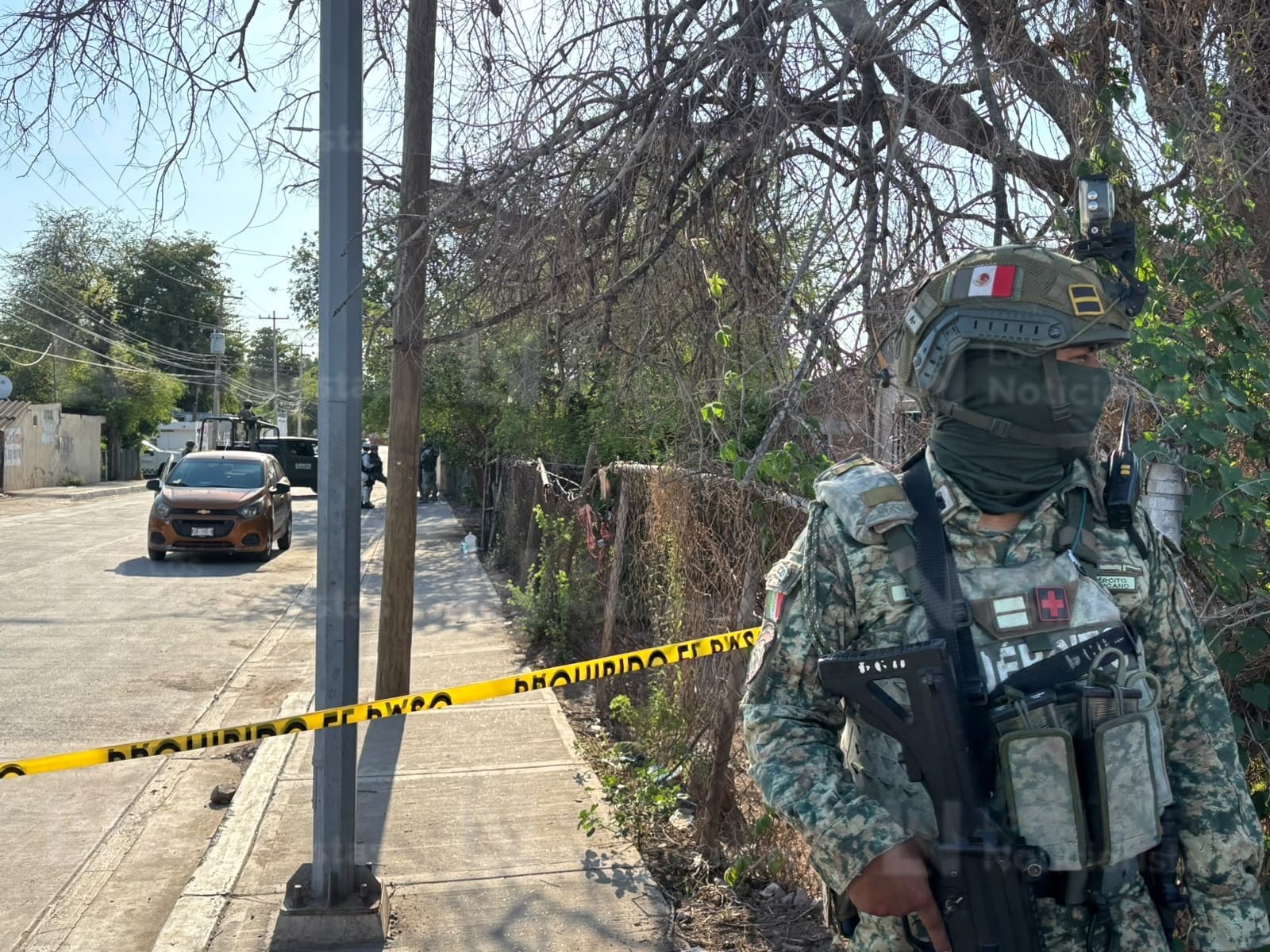 Atacan a balazos al conductor de un vehículo en la colonia Lombardo Toledano de Culiacán
