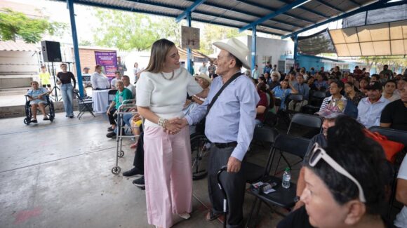 Ayuntamiento de Culiacán lleva jornada de servicios y apoyos a vecinos de las colonias Proyecto Alfa, 22 de Diciembre y Los Huizaches