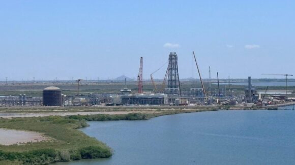Llaman sectores productivos y científicos a construir acuerdos sobre el futuro de la Bahía de Ohuira, en Topolobampo