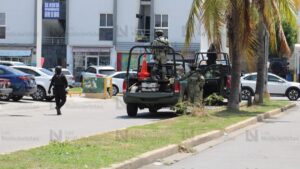 balean automovil en el fraccionamiento real del valle en mazatlan autoridad