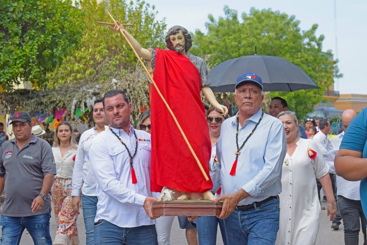 Procesión para el baño de San Juan