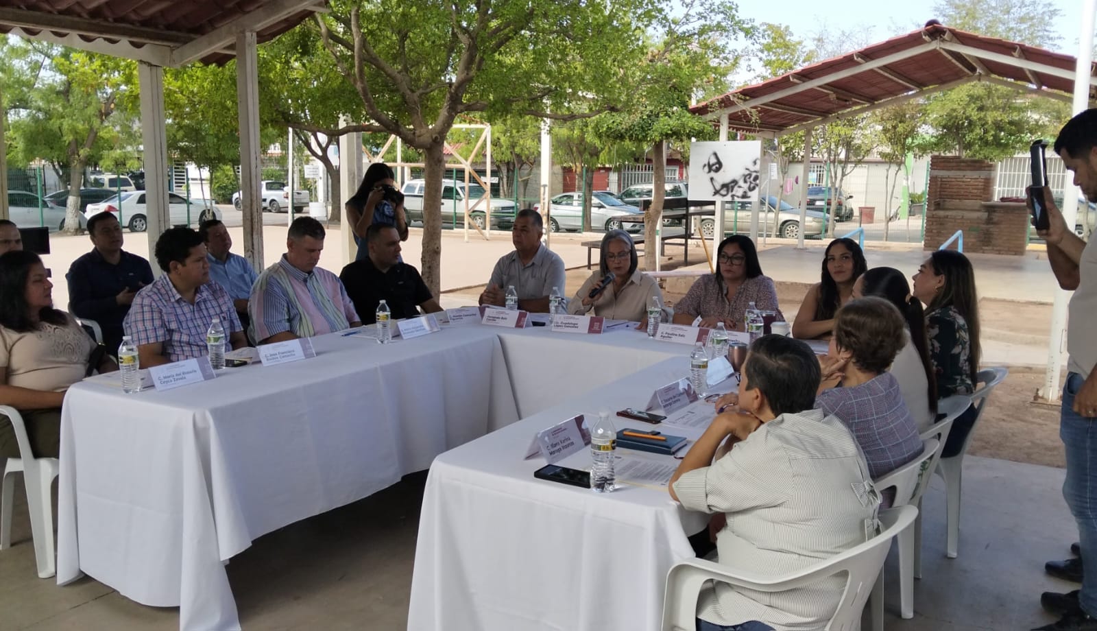 Cabildo Abierto en Los Ángeles, Guamúchil