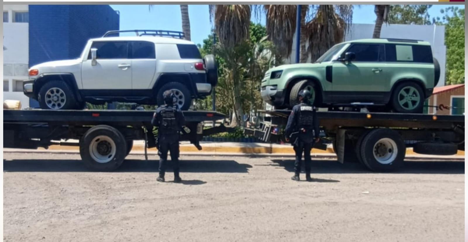 Camionetas asegurada en Interlomas de Culiacán