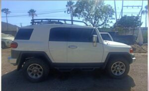 Camioneta asegurada en Interlomas de Culiacán