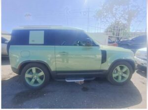 Camioneta asegurada en Interlomas de Culiacán