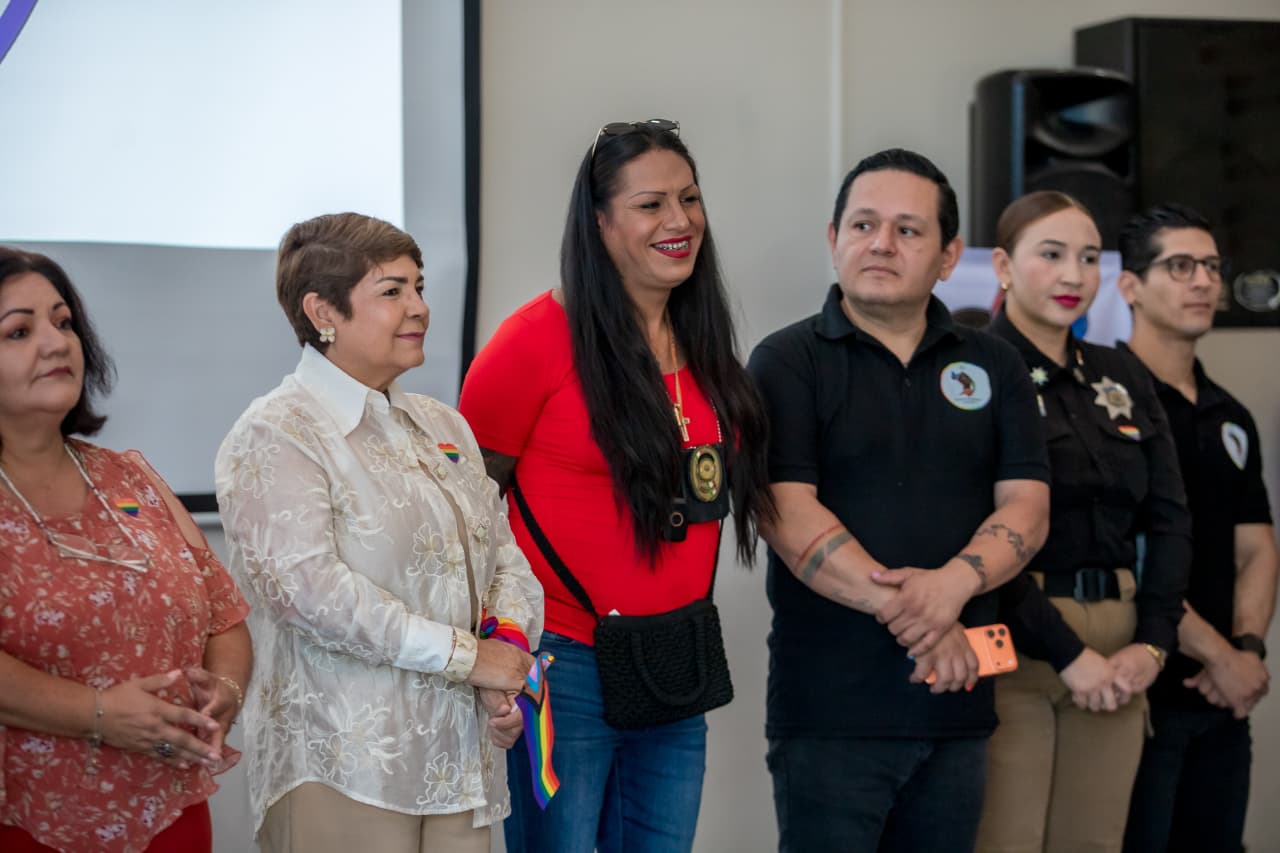 Capacitan a policías y funcionarios de Guasave
