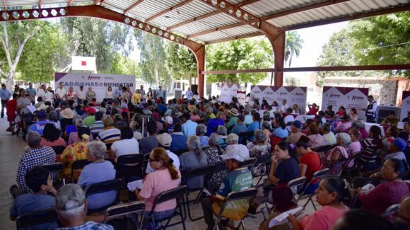 Ofrecen alumbrado completo al Primero de Mayo al recibir la Caravana del Bienestar en Ahome, Sinaloa