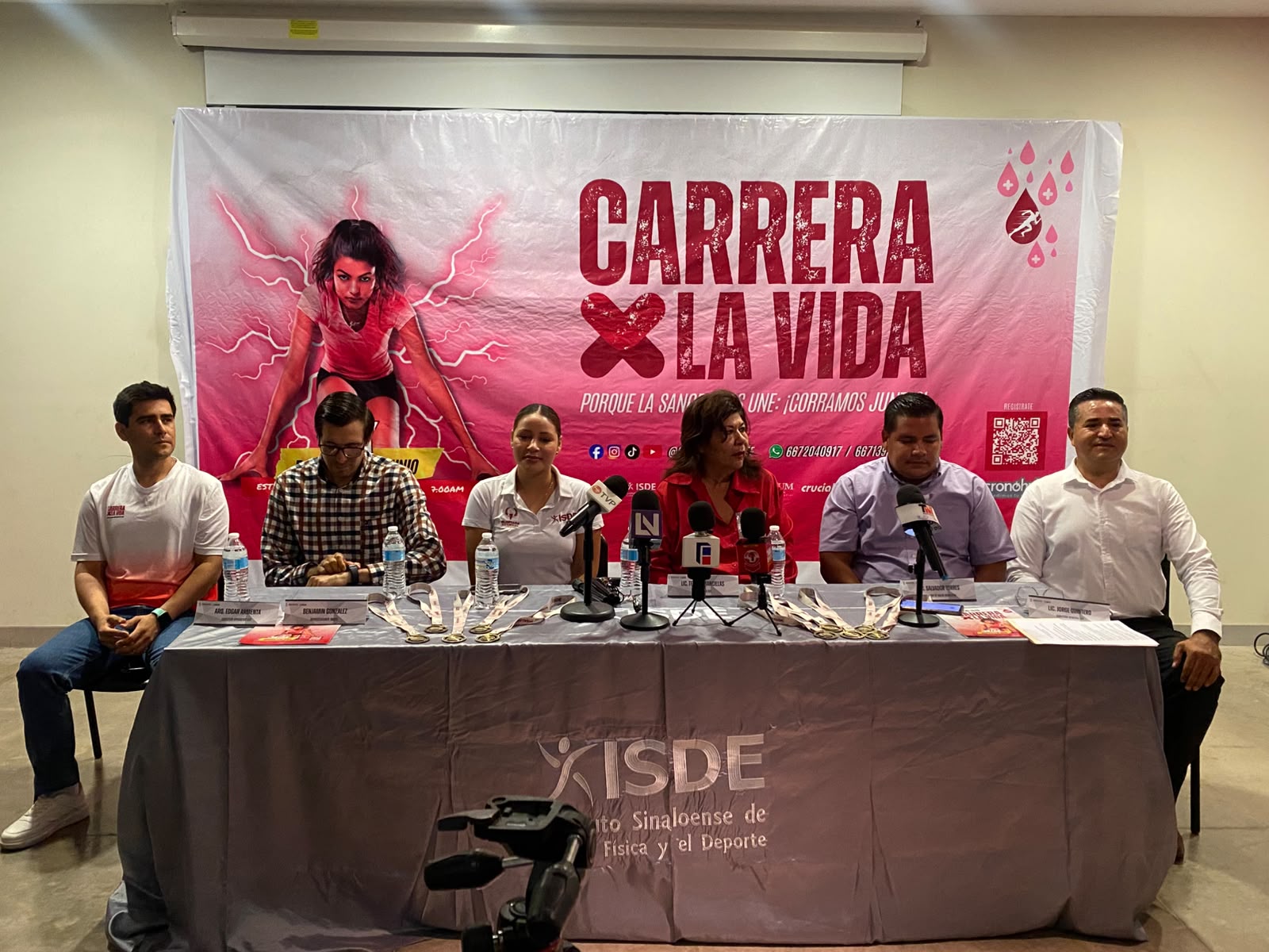 "Carrera por la vida"