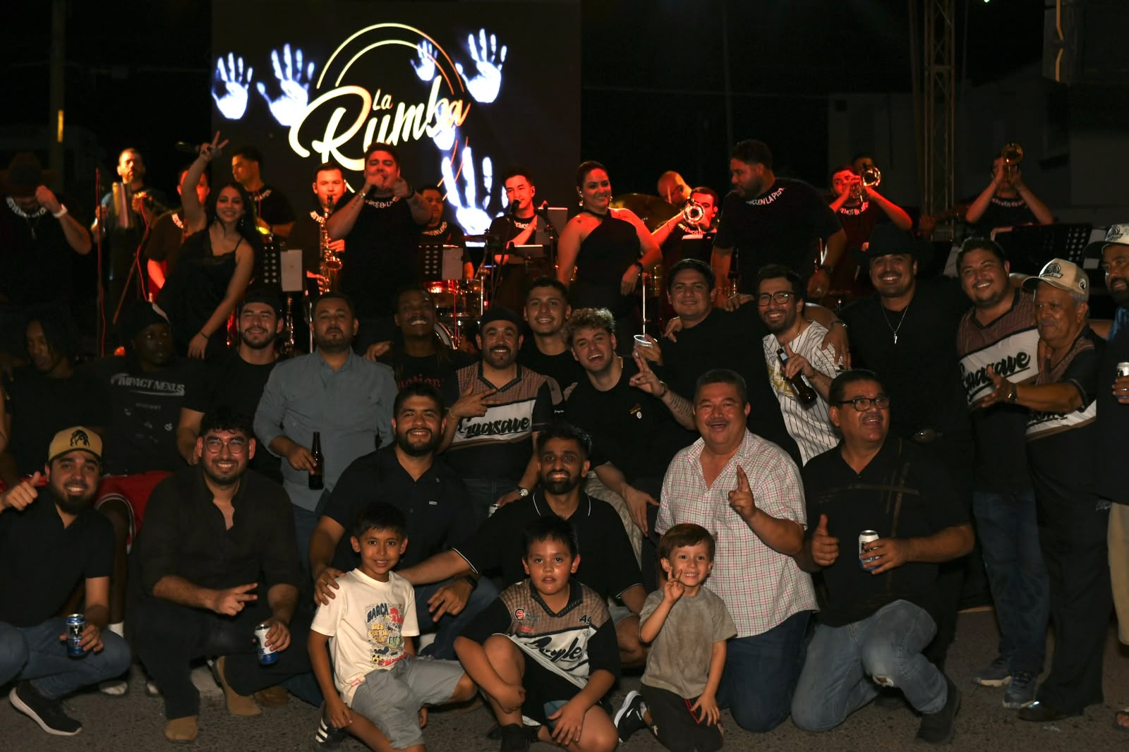 Celebración por el subcampeonato de Frayles de Guasave