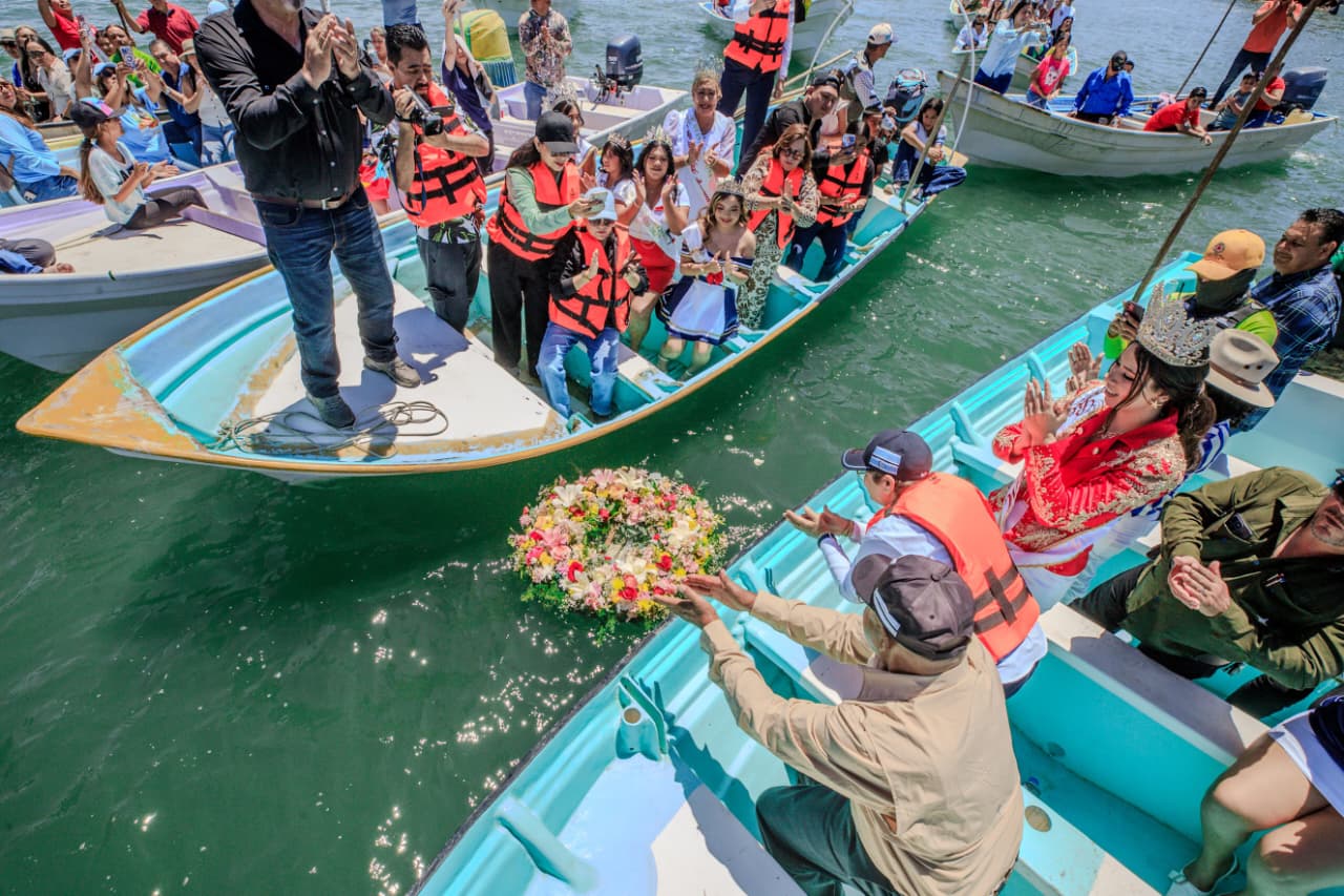 Celebran el Día de la Marina y aniversario de El Huitussi, en Guasave