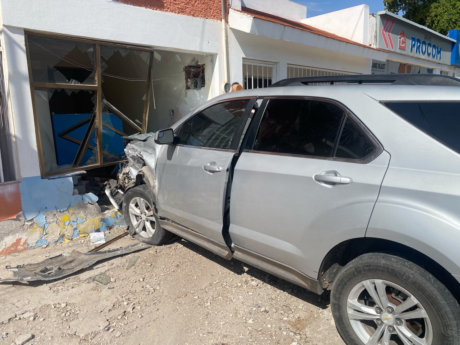 Choque en el sector Centro de Los Mochis