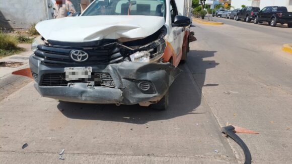 Tres choques en menos de cinco horas dejan cuantiosos daños materiales en Guasave, Sinaloa