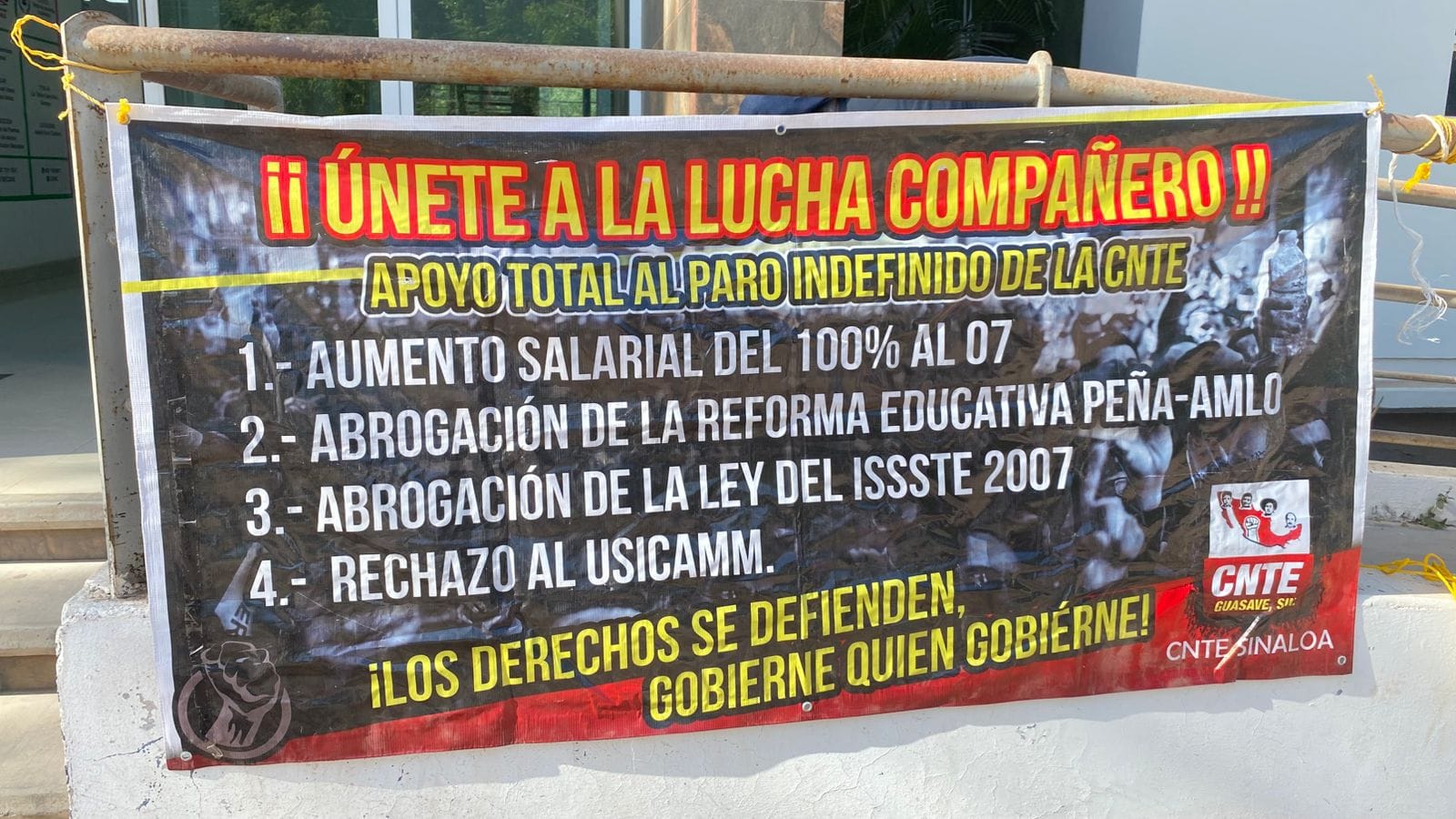 CNTE mantiene protesta en Servicios Regionales de Guasave