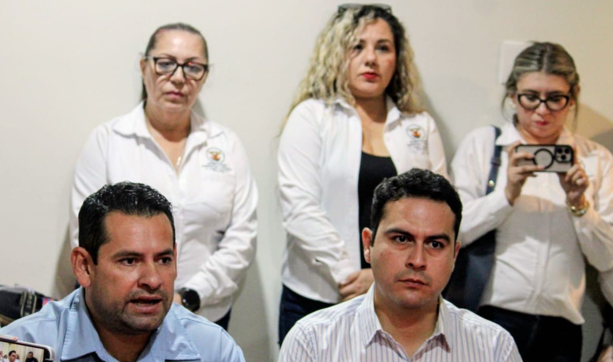 Conferencia de prensa del Suntuas Sección Académicos de la UAS
