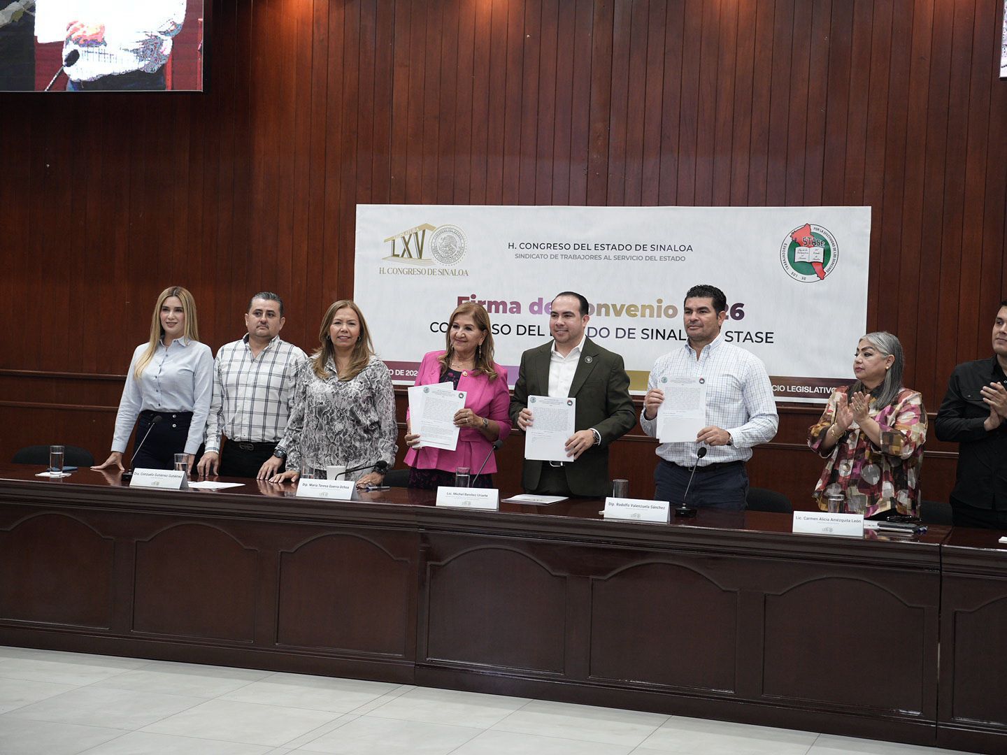 Congreso y STASE firman convenio para incremento salarial