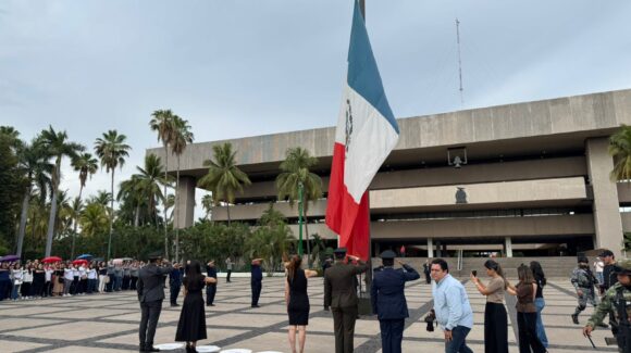 Autoridades civiles y militares conmemoran el 116 aniversario luctuoso del Gral. Gabriel Leyva Solano, en Culiacán