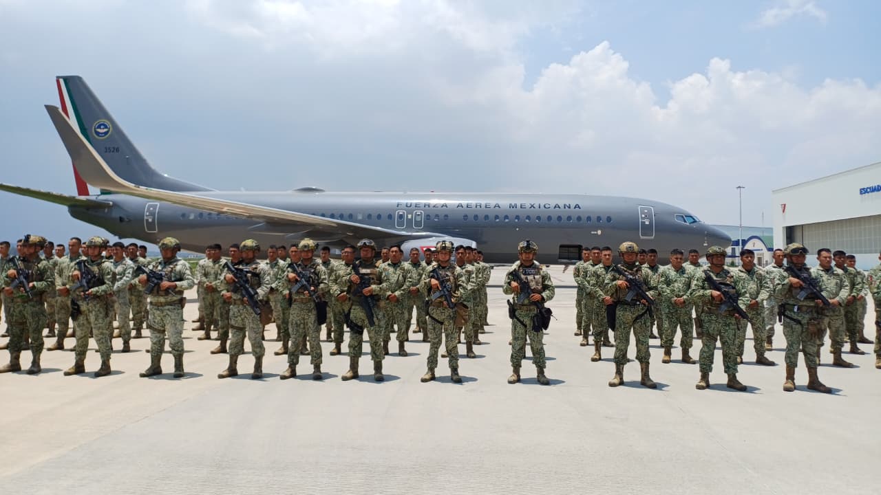 contingente del Cuerpo de Fuerzas Especiales del Ejército Mexicano arribó a la 9na Zona Aérea Militar,