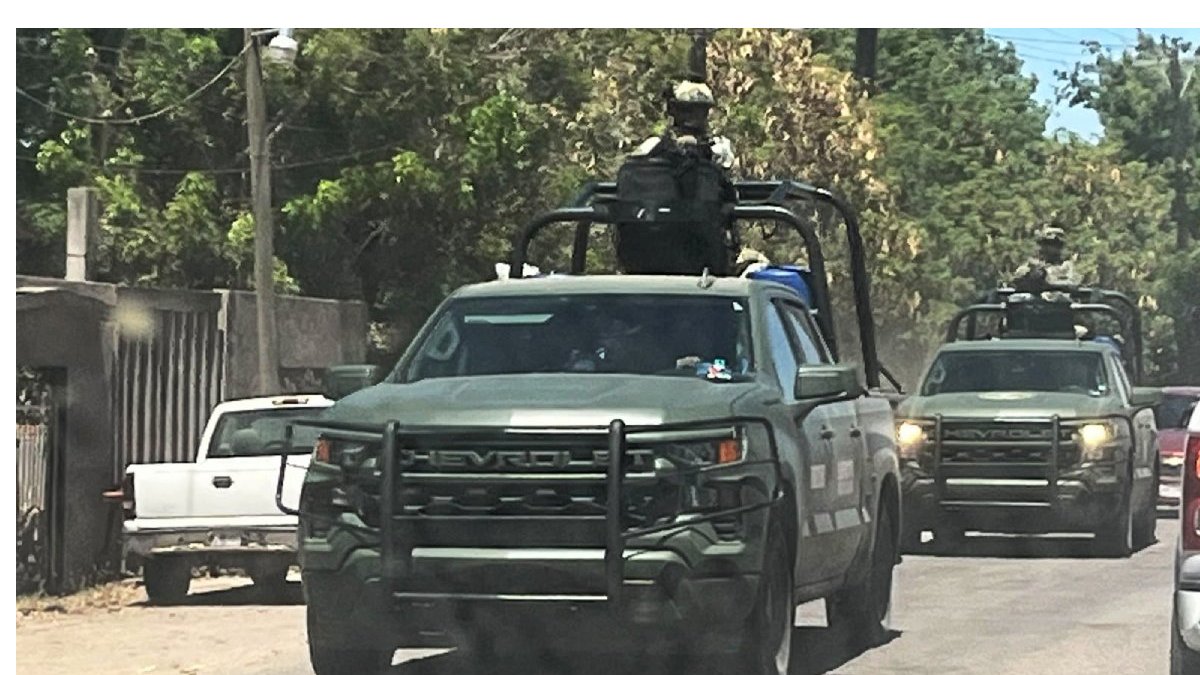 convoy de la sspc despliegan operativo en guasave