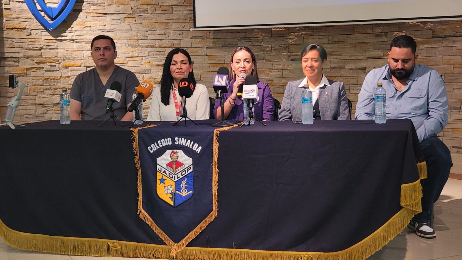 conferencia de prensa torneos de Gimnasia Artística Copa DG