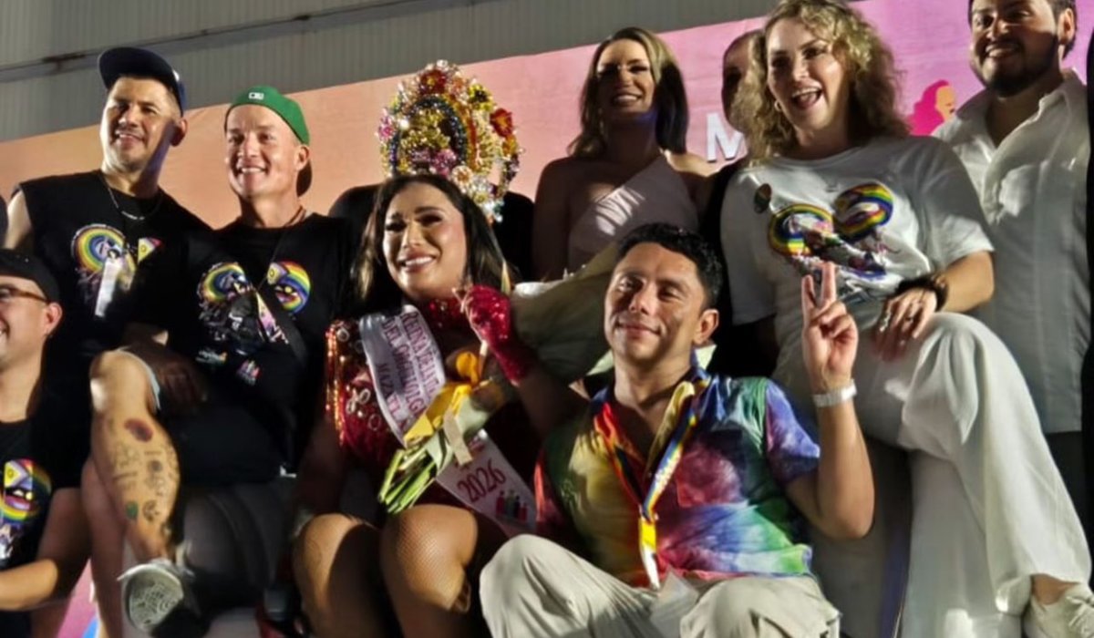 Coronación de Karina Torres en la Marcha del Pride 2026 en Mazatlán