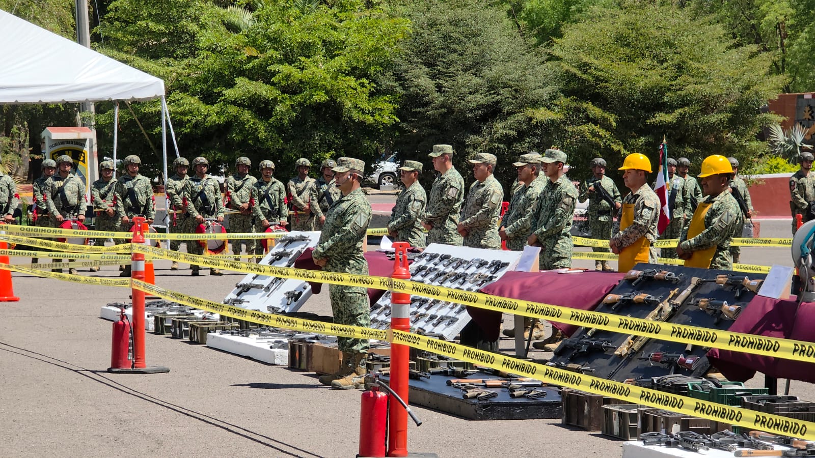 Destrucción de armamento decomisado en Sinaloa