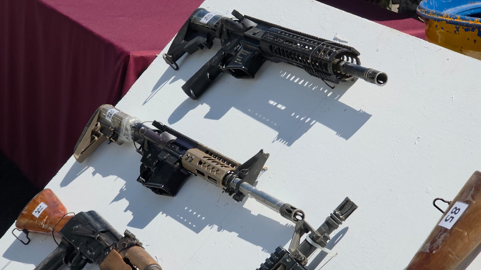 Destrucción de armamento decomisado en Sinaloa