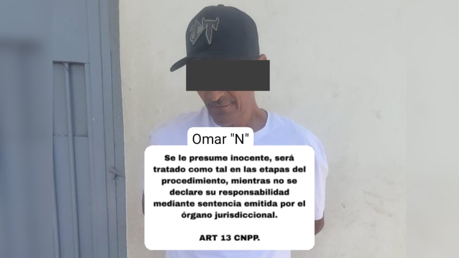Detienen a hombre por presunto robo de bebidas alcohólicas en tienda de conveniencia de Mazatlán