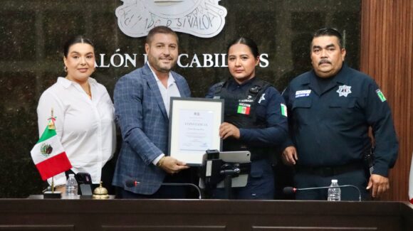 Estoy muy orgulloso de nuestros policías porque realizan un trabajo que enaltece al gobierno de Badiraguato: Alcalde José Paz López