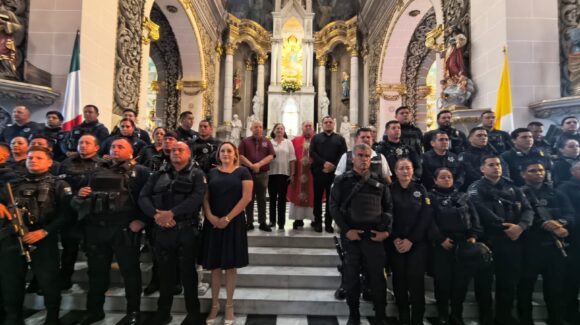 Celebran el Día del Policía con misa especial en Catedral de Mazatlán