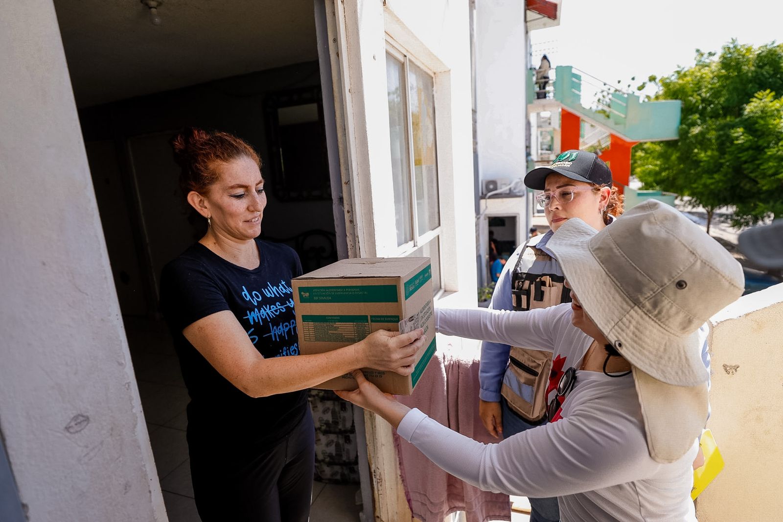 DIF Sinaloa en jornadas de la Paz en Alturas del Sur, Culiacán