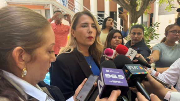 “Yeraldine Bonilla debería priorizar su maternidad y solicitar licencia por 40 días a la gubernatura”: Roxana Rubio
