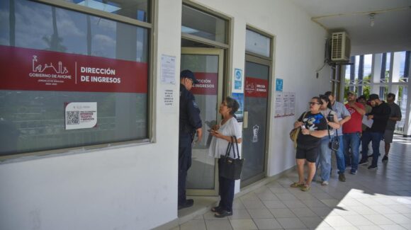 Casi mil ciudadanos aprovechan el primer día del programa de descuentos en multas y recargos en Ahome, Sinaloa