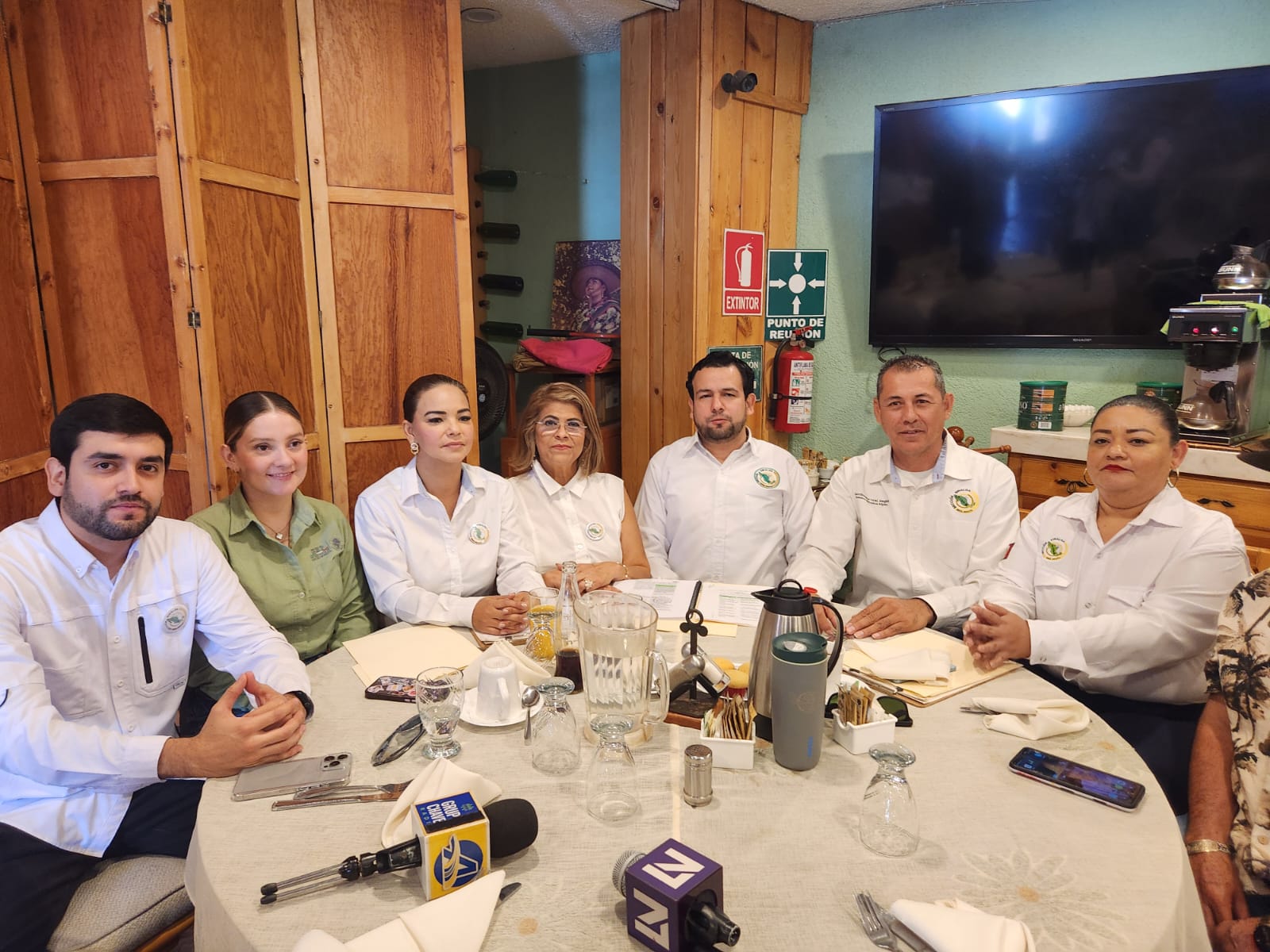 Integrantes del Sindicato Independiente de Trabajadores de la Educación de México (SITEM) en Sinaloa