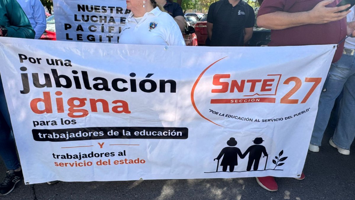 docentes del snte 27 se manifiestan en culiacan jubilacion