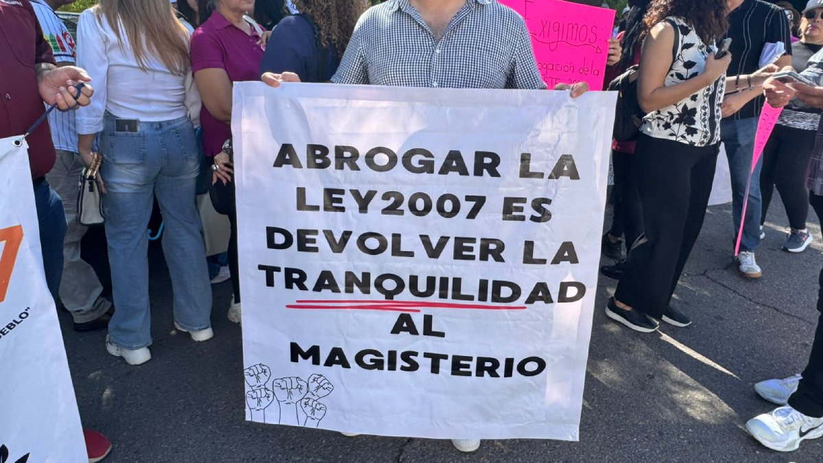 docentes del snte 27 se manifiestan en culiacan ley