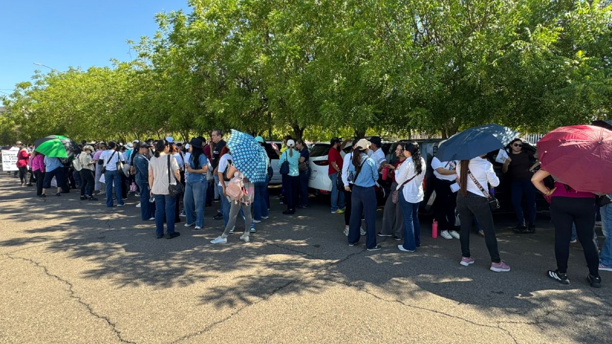 docentes del snte 27 se manifiestan en culiacan lugares