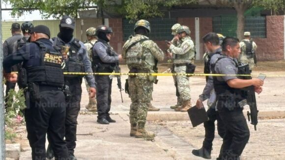 Persiguen y ejecutan a balazos a un hombre en un andador de Infonavit Humaya en Culiacán