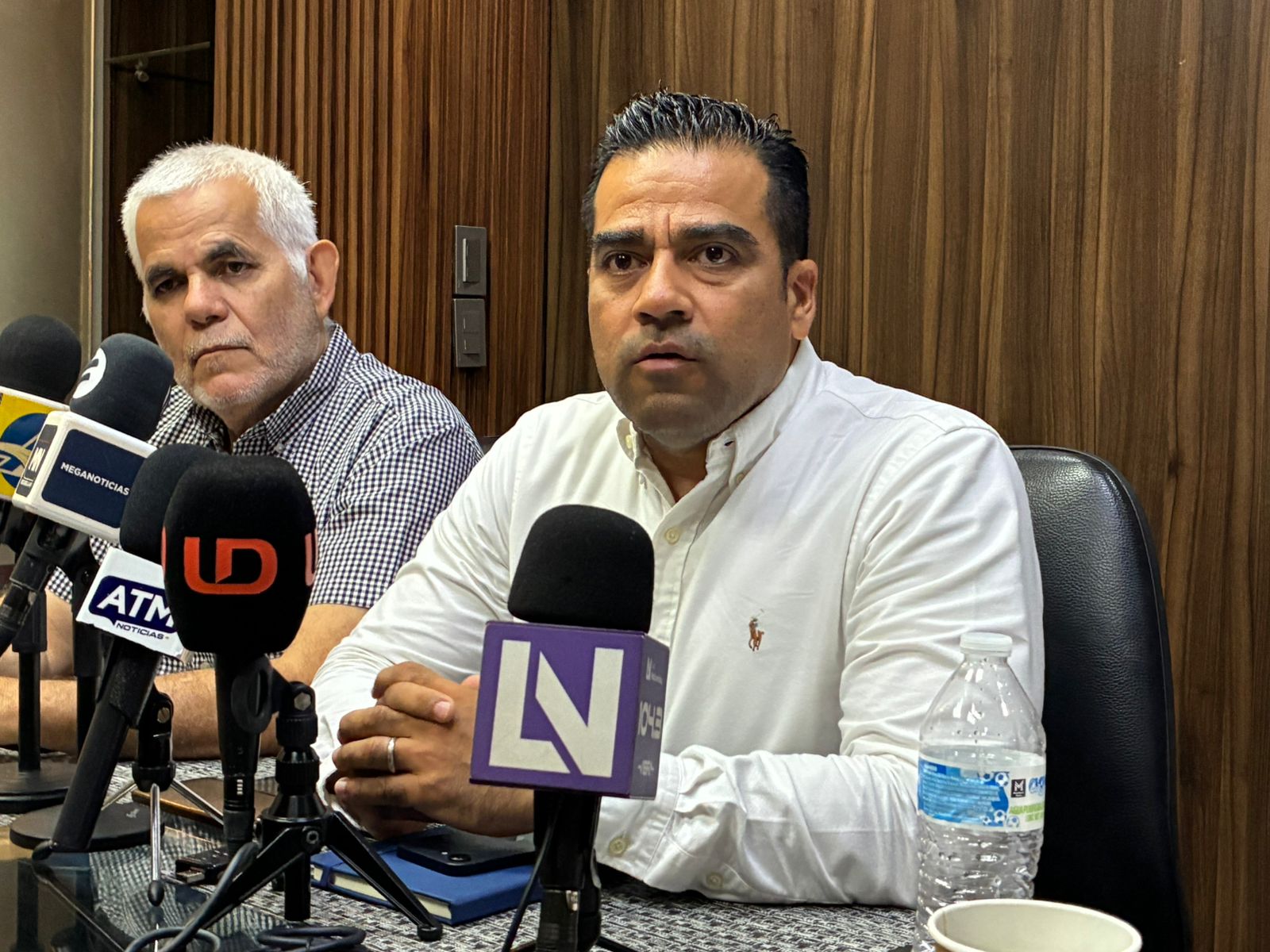 Empresarios de Los Mochis se ahogan entre impuestos, cuotas y pagos de servicios como la energía eléctrica