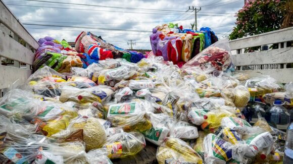 Llevan apoyos y esperanza a familias vulnerables en Concordia, Sinaloa; realizan diagnóstico para ampliar atención