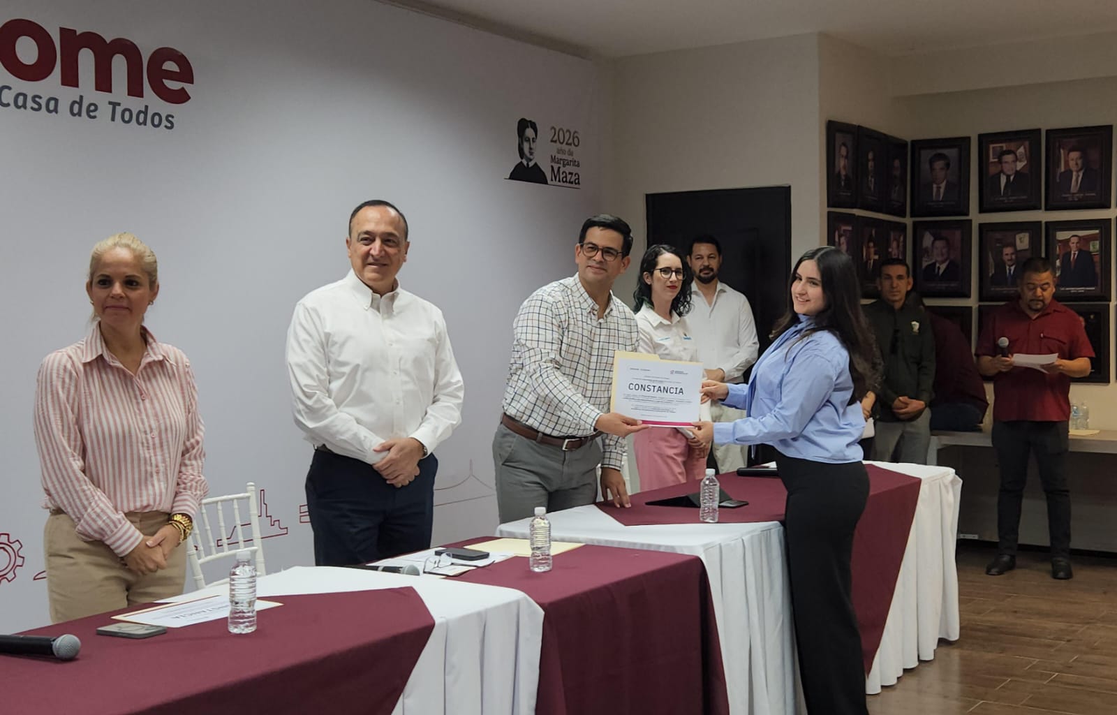 Entrega de constancias de registro de marcas en Ahome, Sinaloa