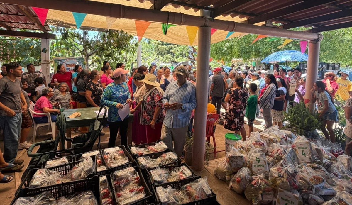 Entrega de despensas de Bienestar Ahome