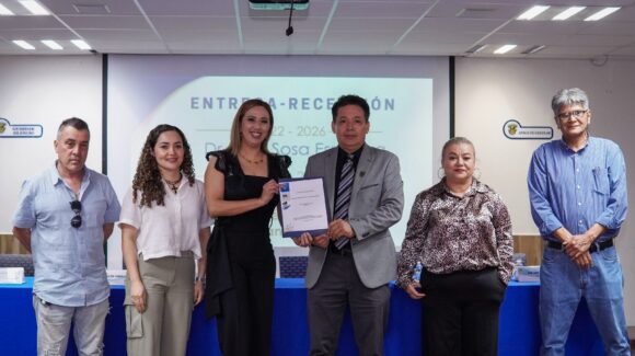 Realizan entrega-recepción en preparatoria UAS Emiliano Zapata, en Culiacán, Sinaloa; asume Denisse Burgueño la dirección