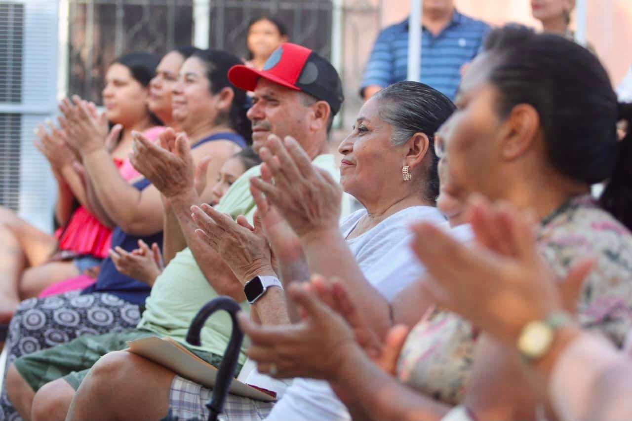 Entregan pavimentación en la Jaripillo, Mazatlán