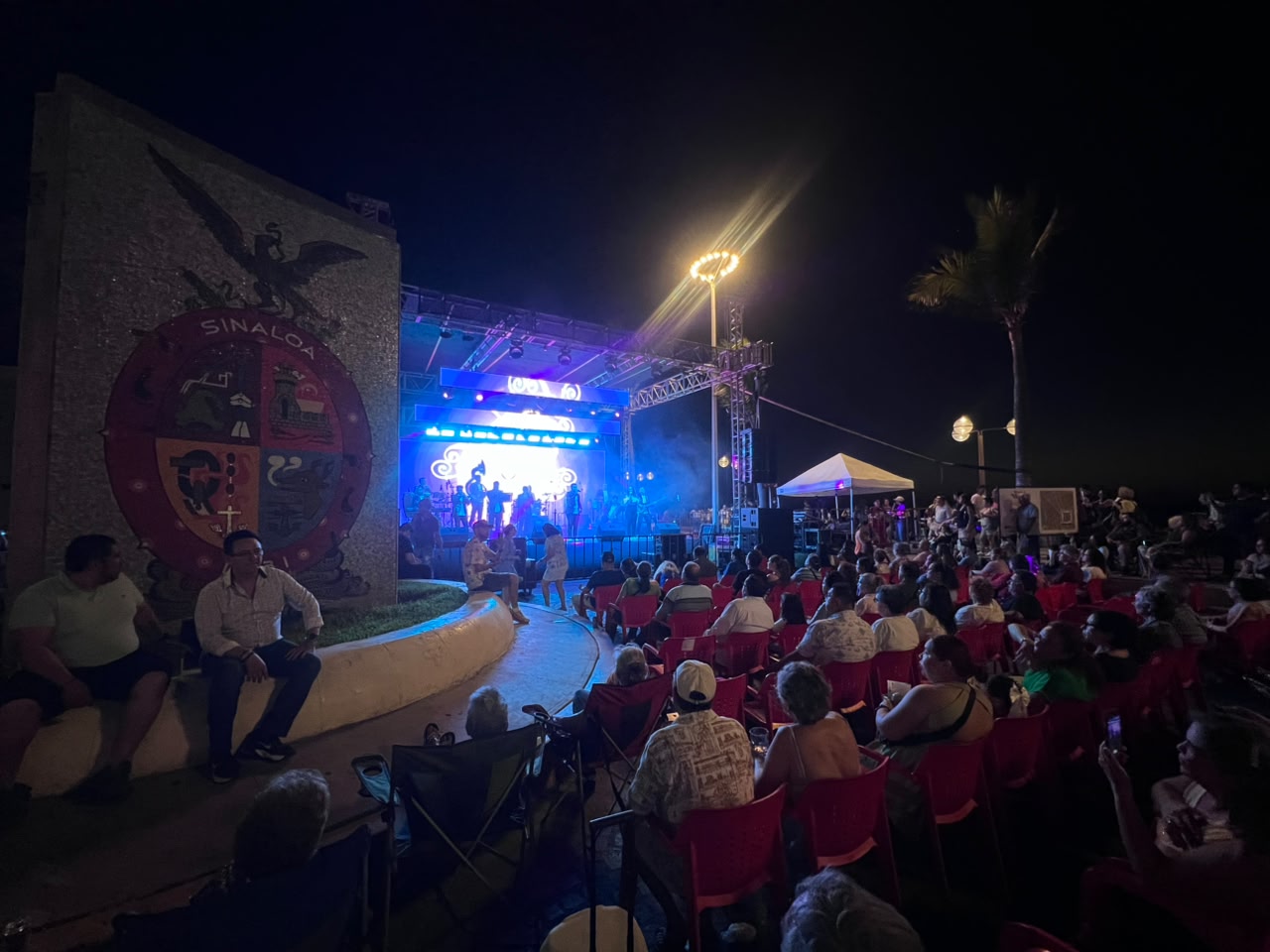 Escenario de Las Grandes Bandas conquista en el Día de la Música en Mazatlán