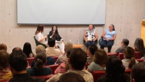 especialistas y ciudadanos dialogan sobre la construccion de paz en culiacan conferencia