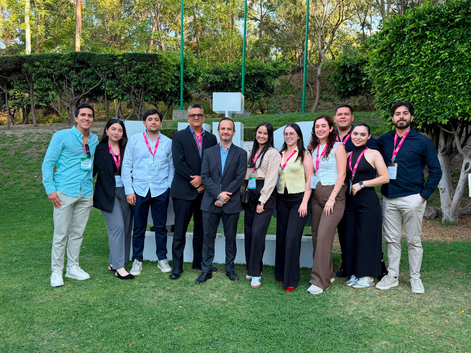 Alumna de la UAS gana segundo lugar nacional en la XVIII Reunión Nacional de Posgrados en Prostodoncia