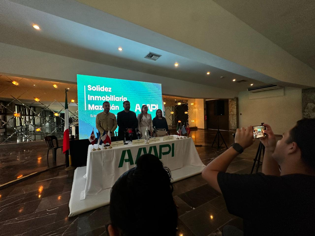 AMPI junto a Hersa impulsan campaña para fortalecer confianza de inversionistas