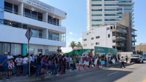 familia de maestros detenidos convoca a nueva manifestacion en mazatlan lugar