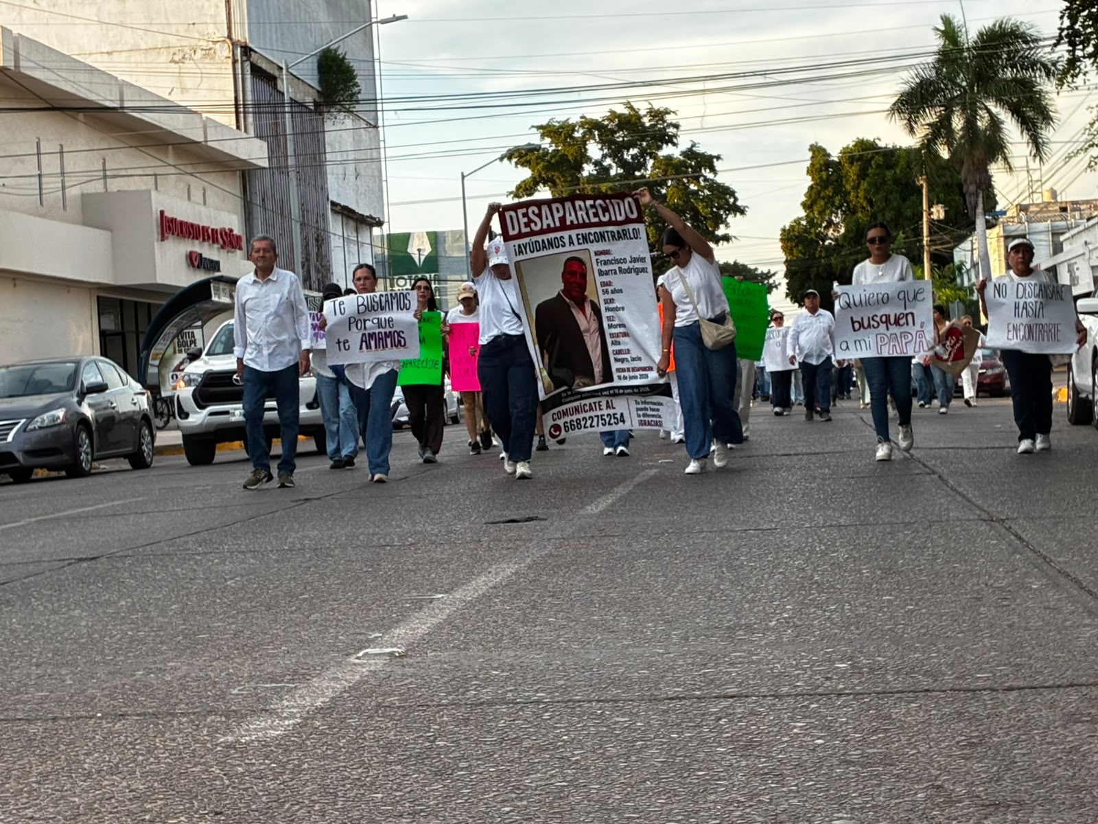 Realizan marcha para exigir aparezca con bien Francisco Javier Ibarra Rodríguez en Los Mochis